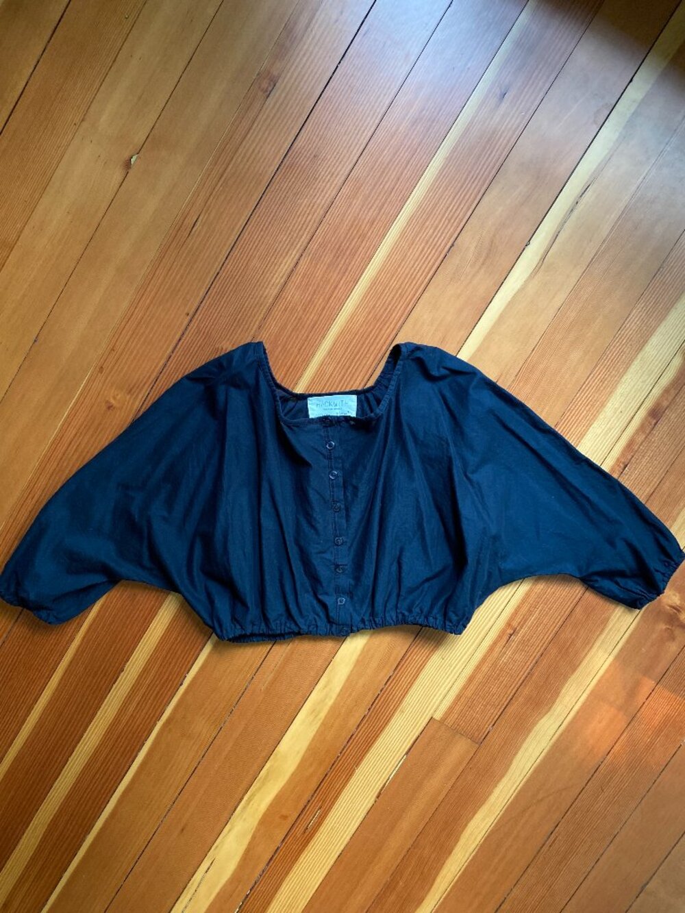 Hackwith Design House Black Cotton Cropped Blouse - Size XS/S
